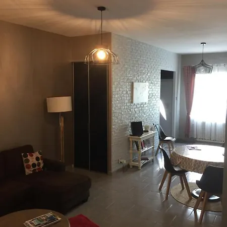 Bichy Ma Maison A Vichy Comme A La Maison Prázdninový dům